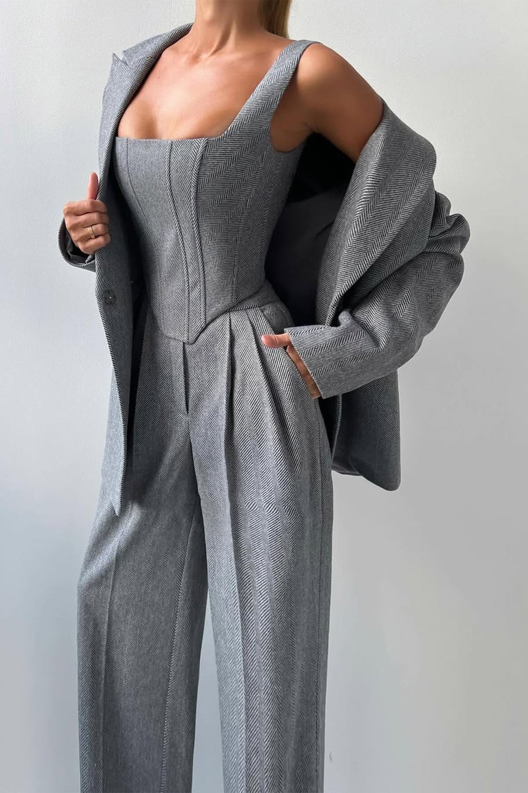 Hannah | Three-piece set with double-breasted blazer